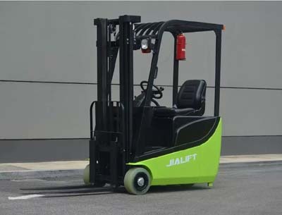 鞍山三支點(diǎn)電動(dòng)叉車(chē)特點(diǎn),微型電動(dòng)小叉車(chē)-沈陽(yáng)興隆瑞