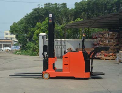 前移式電動(dòng)叉車(chē)維修無(wú)轉向-沈陽(yáng)興隆瑞